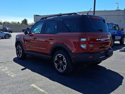 Certified 2025 Ford Bronco Sport Outer Banks w/ Outer Banks Tech Package+ AWD/4WD image 4