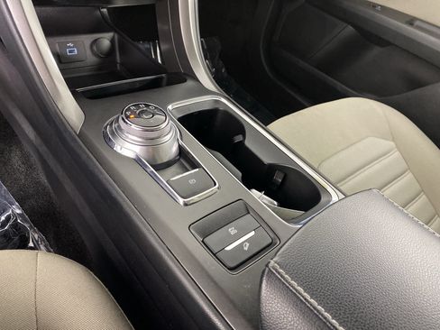 Used 2018 Ford Fusion S FWD image 34