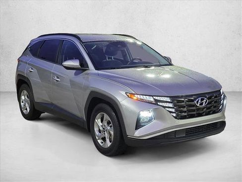 Used 2022 Hyundai Tucson SEL w/ Cargo Package FWD image 3