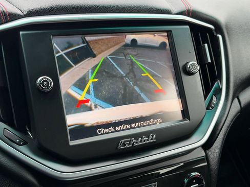 Used 2016 Maserati Ghibli S image 18