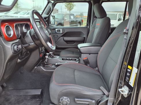 Used 2022 Jeep Wrangler Unlimited Rubicon w/ Steel Bumper Group AWD/4WD image 18