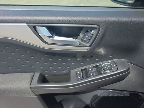 Certified 2020 Ford Escape SE FWD image 15