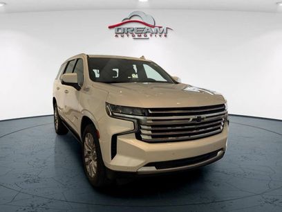 Used 2022 Chevrolet Tahoe High Country w/ Premium Package 2