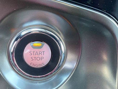 Used 2018 Nissan Maxima 3.5 SL image 17