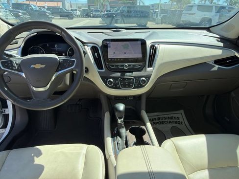 Used 2024 Chevrolet Malibu LT FWD image 23