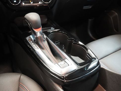 Used 2024 Chevrolet Trax RS w/ Driver Confidence Package image 21