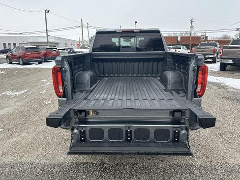 Used 2019 GMC Sierra 1500 SLT w/ SLT Premium Package image 6