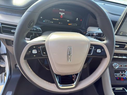 Used 2022 Lincoln Aviator Reserve w/ Equipment Group 201A image 14