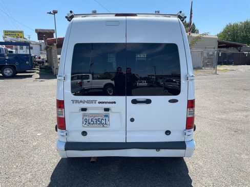 Used 2011 Ford Transit Connect XLT FWD image 4