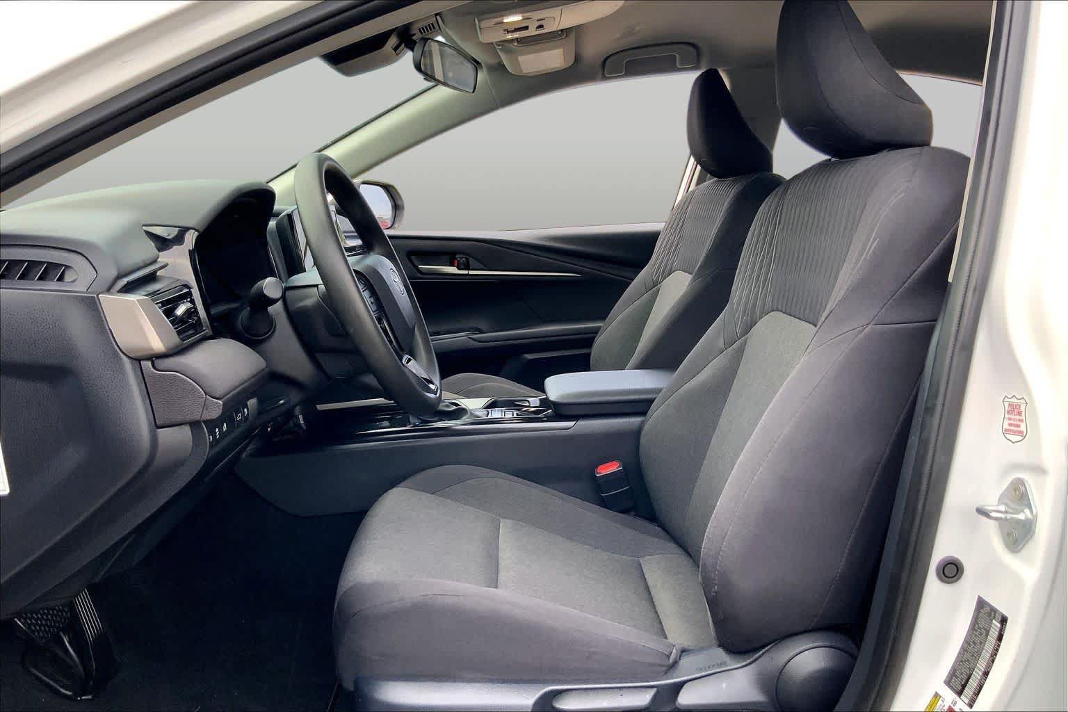 Certified 2025 Toyota Camry LE FWD image 8