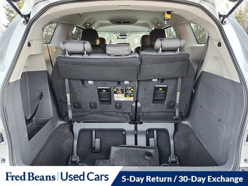 Used 2023 Toyota Sienna LE image 30