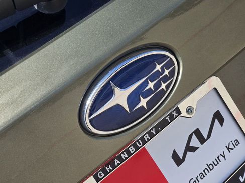 Used 2024 Subaru Outback Limited AWD/4WD image 9