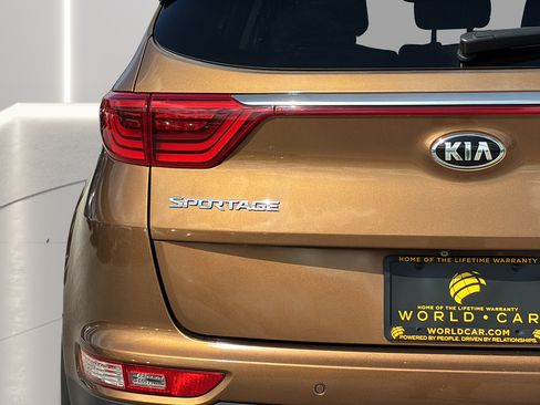 Used 2017 Kia Sportage SX FWD image 29