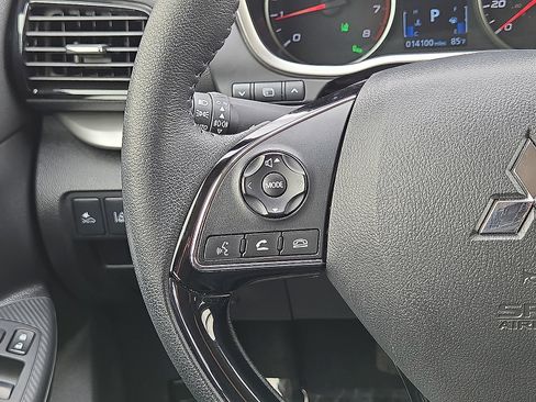 Used 2025 Mitsubishi Eclipse Cross SE AWD/4WD image 19