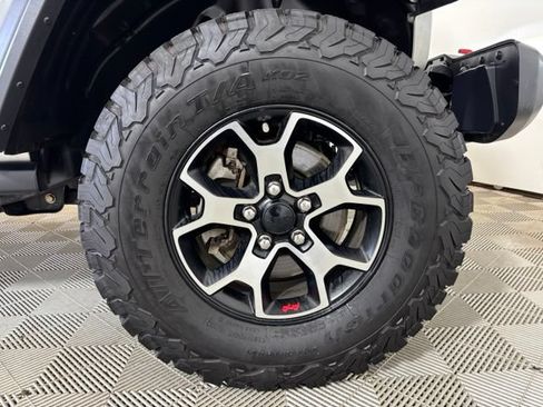 Used 2020 Jeep Wrangler Rubicon AWD/4WD image 22