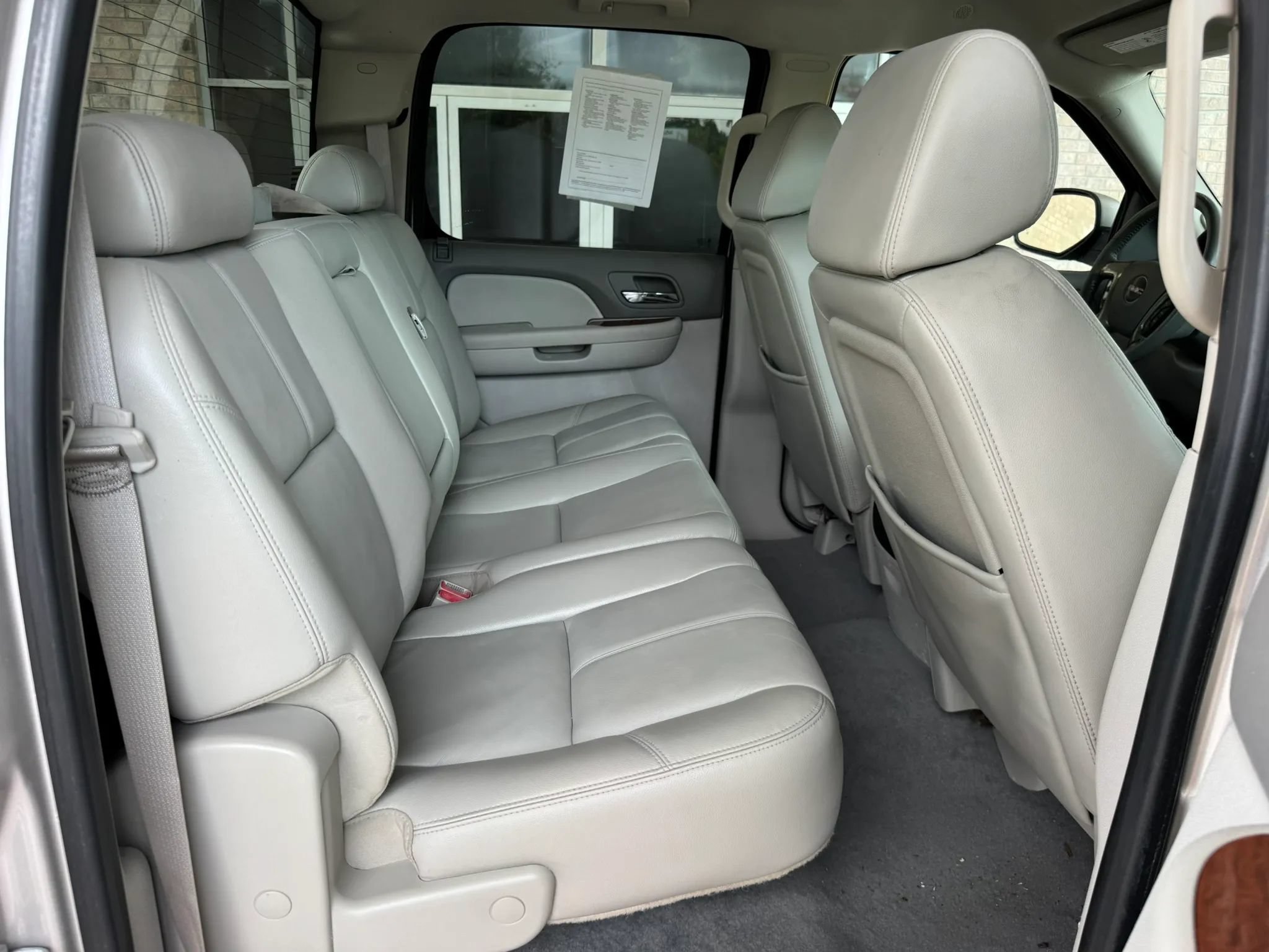 Used 2008 GMC Sierra 2500 SLT w/ Z71 Off-Road Package AWD/4WD image 20