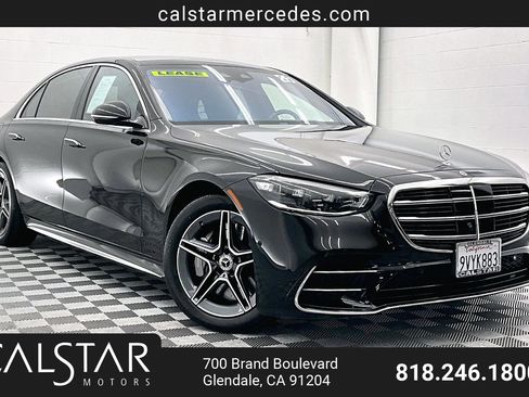 Used 2026 Mercedes-Benz S 580e 4MATIC Sedan image 1