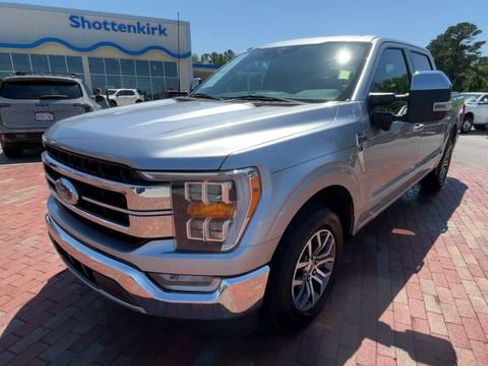 Used 2022 Ford F150 Lariat w/ Equipment Group 501A Mid RWD image 5