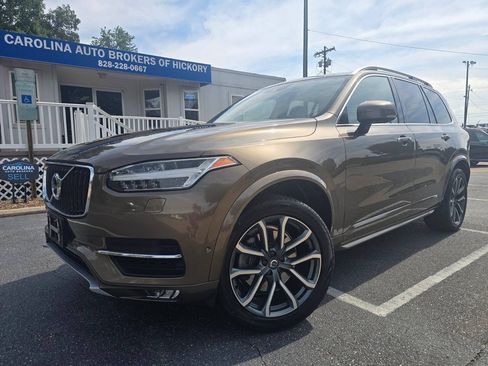 Used 2017 Volvo XC90 T6 Momentum w/ Vision Package AWD/4WD image 2