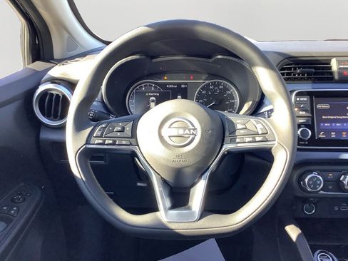 Used 2025 Nissan Versa SV w/ Trunk Package image 19