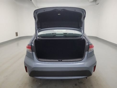Used 2022 Toyota Corolla LE FWD image 29