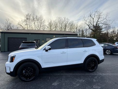 Used 2024 Kia Telluride SX Prestige X-Line image 3