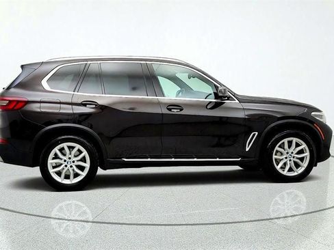 Used 2022 BMW X5 xDrive40i w/ Premium Package AWD/4WD image 4