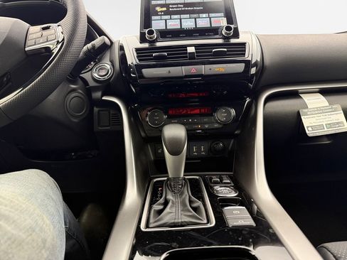 New 2026 Mitsubishi Eclipse Cross AWD image 21