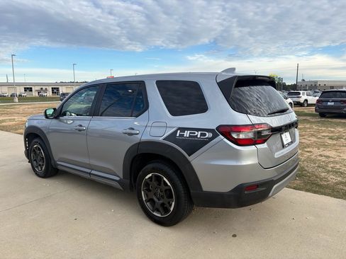 Certified 2023 Honda Pilot EX-L image 6