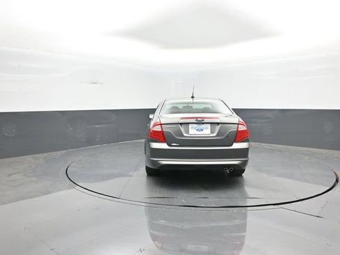 Used 2010 Ford Fusion SE FWD image 6