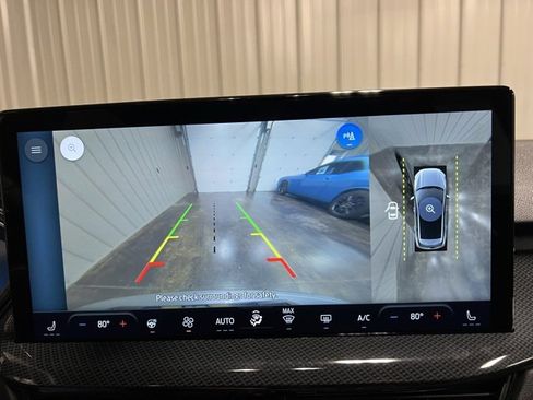 Used 2023 Ford Escape ST-Line Elite w/ Class II Trailer Tow Package image 40