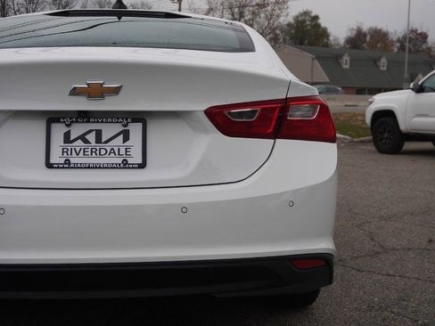 Used 2023 Chevrolet Malibu LS w/ Driver Confidence Package image 15