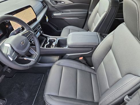 New 2026 Chevrolet Traverse LT w/ Midnight/Sport Edition image 14