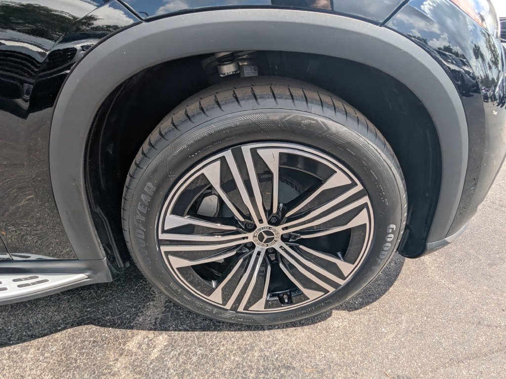 Certified 2023 Mercedes-Benz EQS 450+ SUV image 21