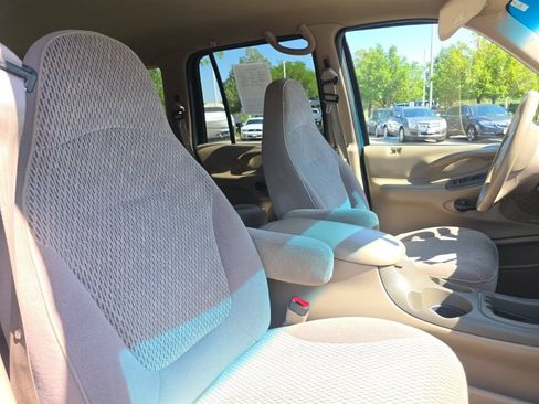 Used 1998 Ford Expedition XLT AWD/4WD image 24