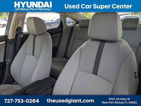 Used 2021 Honda Civic LX image 7
