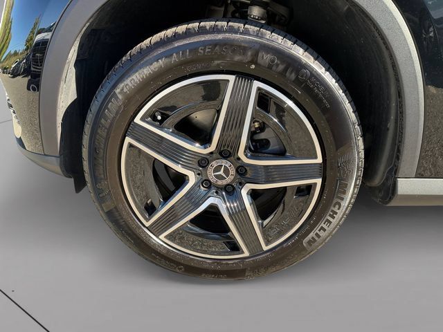 Certified 2026 Mercedes-Benz GLC 300 4MATIC image 8