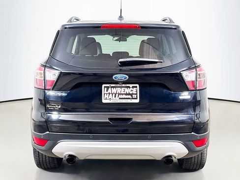 Used 2017 Ford Escape SE w/ Equipment Group 201A FWD image 5