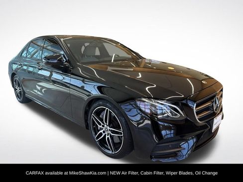 Used 2020 Mercedes-Benz E 350 Sedan image 4