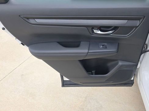 Certified 2023 Honda CR-V LX image 18