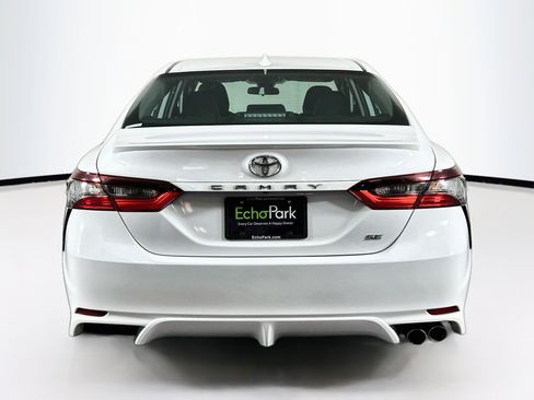 Used 2023 Toyota Camry SE FWD image 7