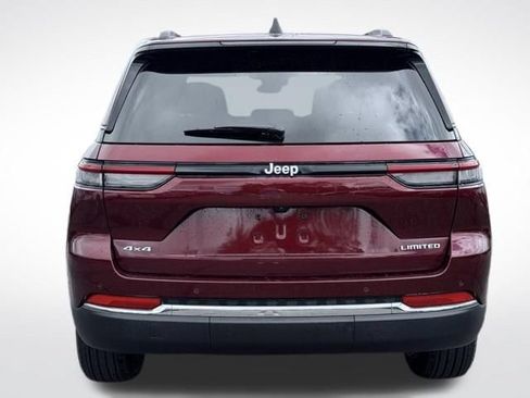 Certified 2025 Jeep Grand Cherokee Limited AWD/4WD image 7