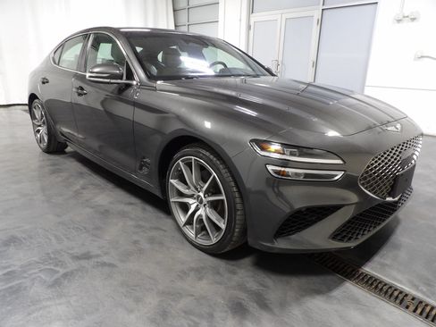 Used 2023 Genesis G70 2.0T AWD/4WD image 2