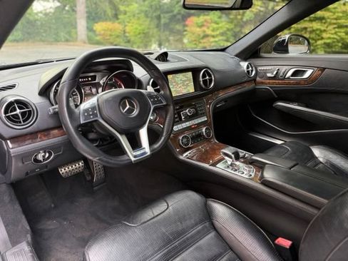 Used 2013 Mercedes-Benz SL 63 AMG image 11