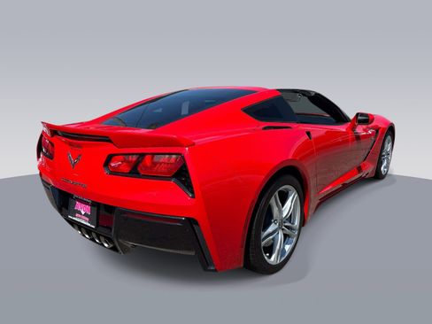Used 2017 Chevrolet Corvette Stingray Coupe w/ 1LT RWD image 2