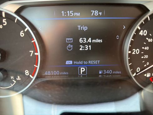 Used 2024 Nissan Altima 2.5 SV image 12