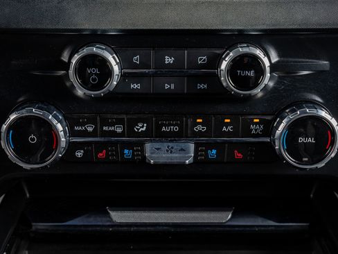 Used 2024 Ford F250 Limited w/ FX4 Off-Road Package image 26