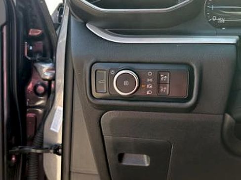 Used 2023 Ford Explorer XLT w/ Equipment Group 202A image 15