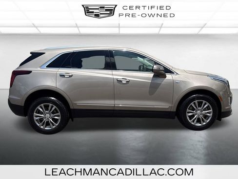 Certified 2022 Cadillac XT5 Premium Luxury w/ Technology Package AWD/4WD image 2