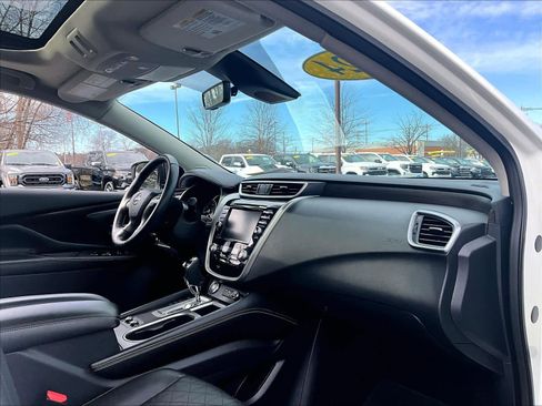 Used 2024 Nissan Murano Platinum w/ Cargo Package image 21